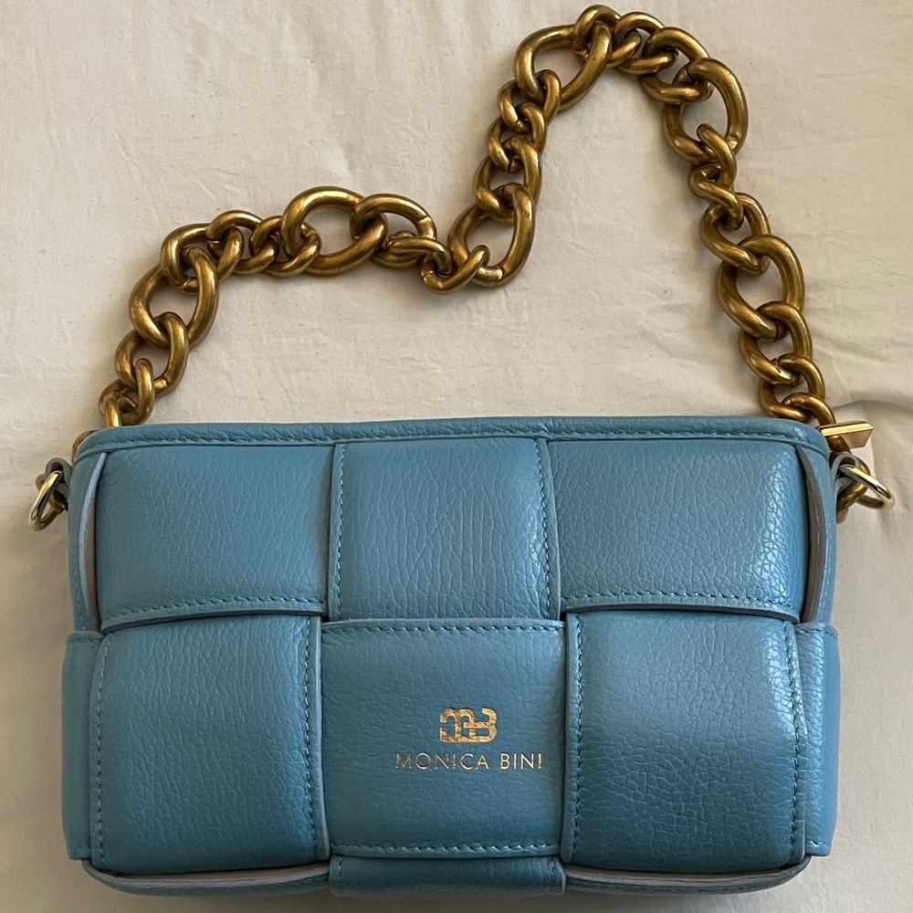 Monica Bini blue chain shoulder bag